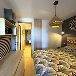 Tres Bel A Santa Giulia Apartamento