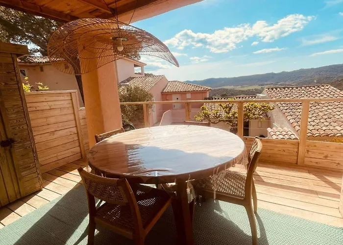 Appartement Très Bel à Santa Giulia *